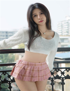 播放嗯