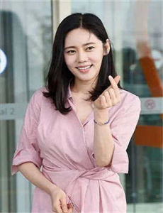 女黑侠