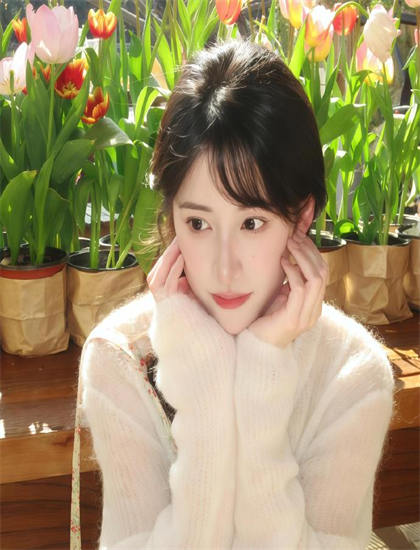 漂亮的保姆韩国电影版_澳门风云快播_强宠总裁的女人